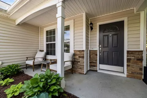 902 Statler Dr, Durham, NC 27703 photo 4