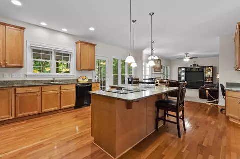 4906 Paces Ferry Dr, Durham, NC 27712 photo 11