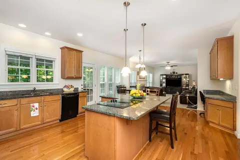 4906 Paces Ferry Dr, Durham, NC 27712 photo 14