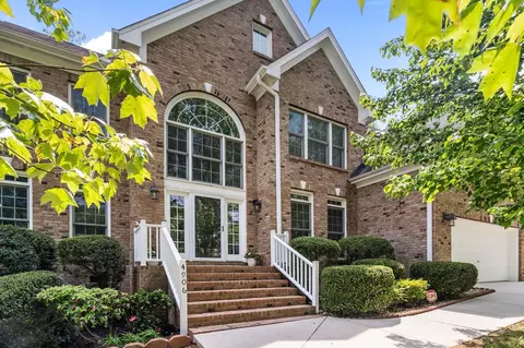4906 Paces Ferry Dr, Durham, NC 27712 photo 1