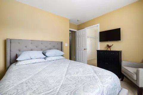 36 Edgebrook Cir, Durham, NC 27703 photo 18