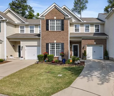 36 Edgebrook Cir, Durham, NC 27703 photo 1