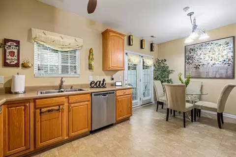 36 Edgebrook Cir, Durham, NC 27703 photo 11