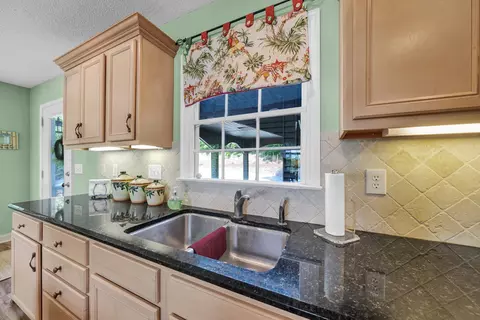 175 Rock Pointe Dr, Semora, NC 27343 photo 18