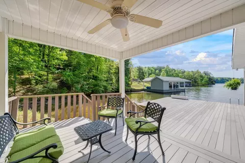 175 Rock Pointe Dr, Semora, NC 27343 photo 9