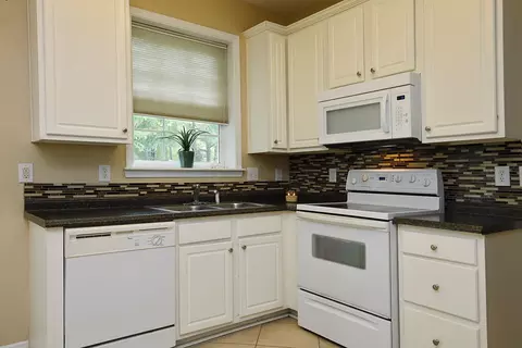5 Lakeridge Cv, Durham, NC 27703 photo 14
