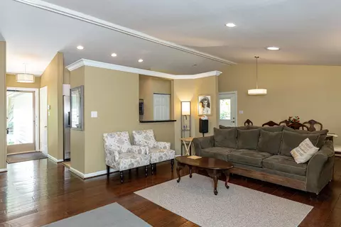 511 E Dynasty Dr, Cary, NC 27513 photo 7