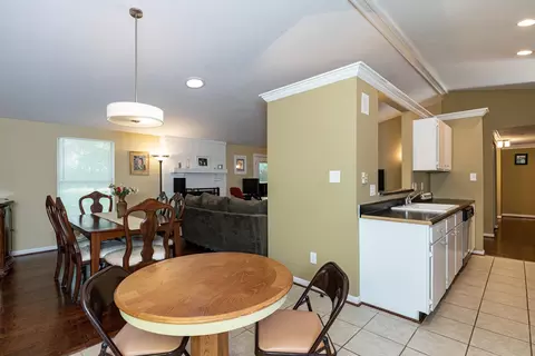 511 E Dynasty Dr, Cary, NC 27513 photo 12