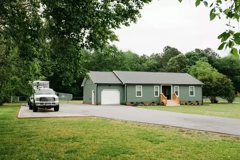 142 Riders Ridge Ln, Willow Spring, NC 27592 photo 2