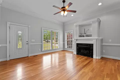 65 Della Ln, Erwin, NC 28339 photo 7