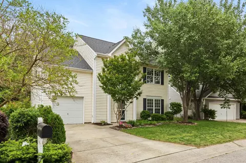 4905 Gaithers Pointe Dr, Durham, NC 27713 photo 2