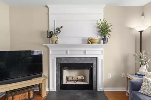 4905 Gaithers Pointe Dr, Durham, NC 27713 photo 5