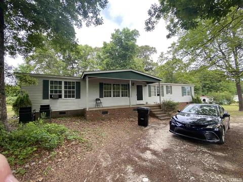 105 Matthews Way, Willow Spring, NC 27592 photo 1