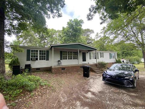 105 Matthews Way, Willow Spring, NC 27592 photo 2