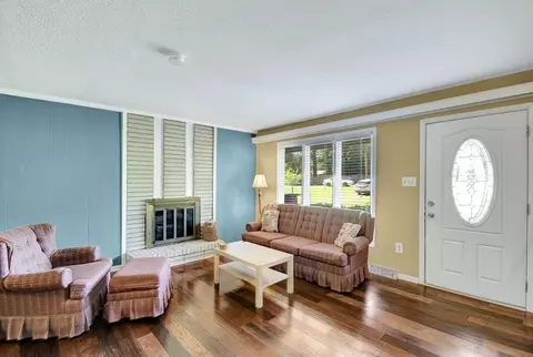 203 S Roderick Dr, Smithfield, NC 27577 photo 5