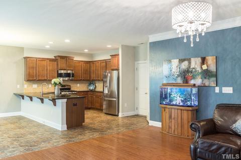 7649 Mapleshire Dr, Raleigh, NC 27616 photo 8