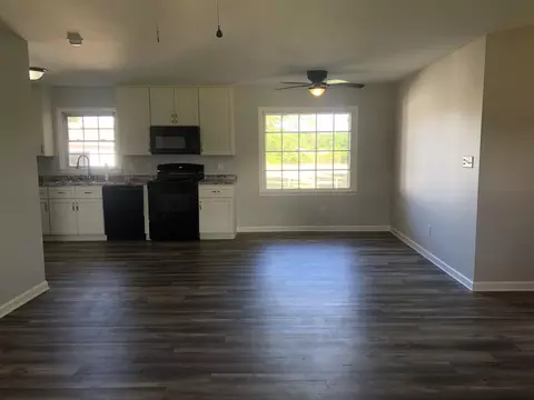 2142 Tarheel Rd, Benson, NC 27504 photo 10