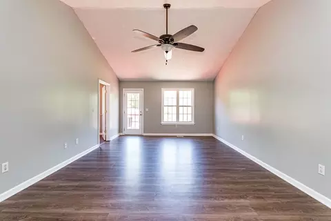 129 Hugh Dr, Smithfield, NC 27577 photo 14