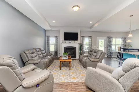 133 Monroe Fields Dr, Benson, NC 27504 photo 6