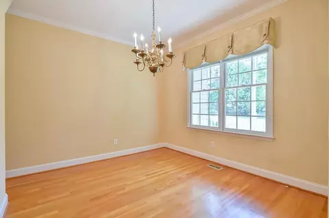8416 Eagle View Dr, Durham, NC 27713 photo 2