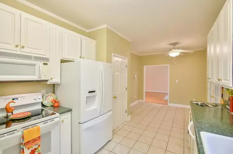 8416 Eagle View Dr, Durham, NC 27713 photo 7