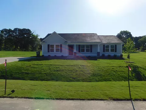105 Tractor Pl, Willow Spring, NC 27592 photo 3