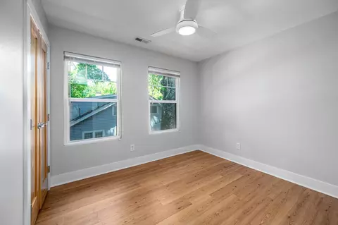 410 E Geer St, Durham, NC 27701 photo 35