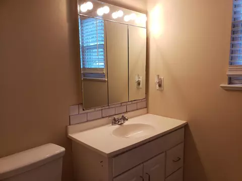 8 Howlett Pl, Durham, NC 27703 photo 29