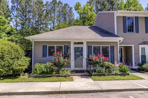 127 Forest Oaks Dr, Durham, NC 27705 photo 1