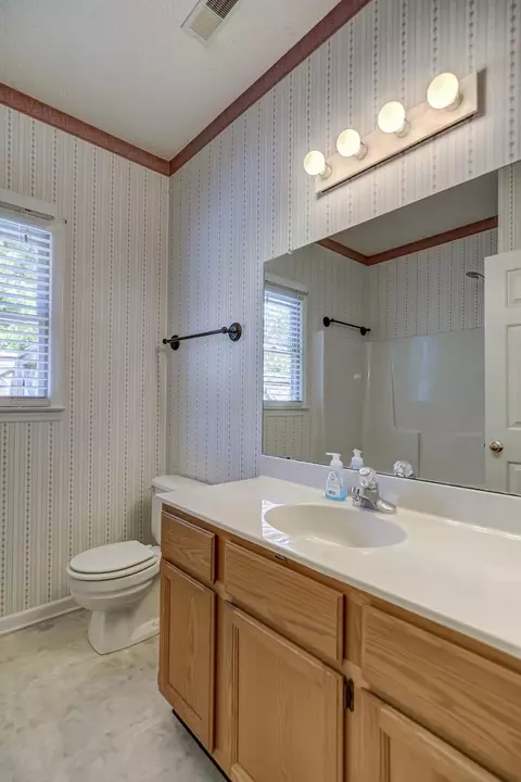 127 Forest Oaks Dr, Durham, NC 27705 photo 12