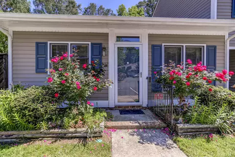 127 Forest Oaks Dr, Durham, NC 27705 photo 3