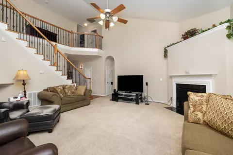2 Stonehouse Ct, Durham, NC 27713 photo 10