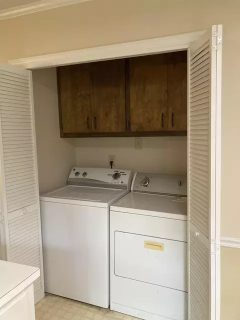 910 Gorrell St, Burlington, NC 27215 photo 8