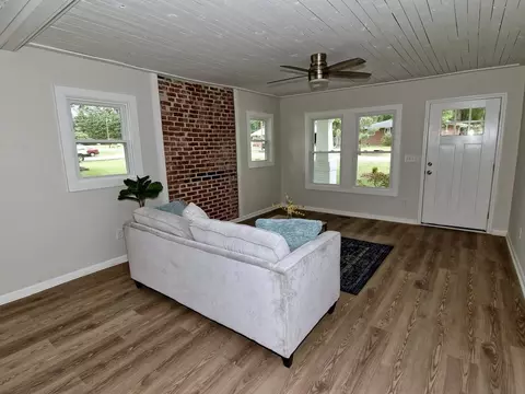 2538 Ross Rd, Durham, NC 27703 photo 4