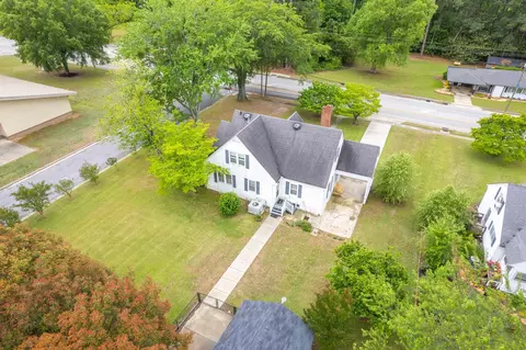 207 E Main St, Micro, NC 27555 photo 36