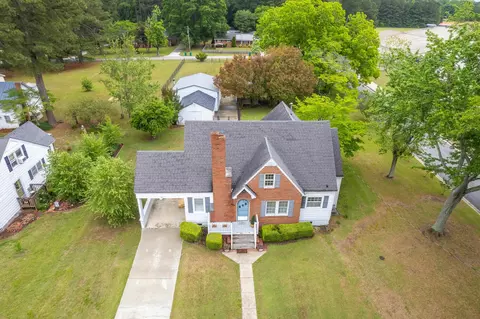 207 E Main St, Micro, NC 27555 photo 5