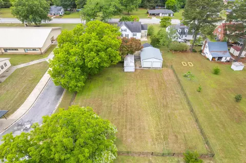 207 E Main St, Micro, NC 27555 photo 39