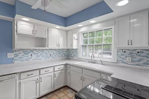 207 E Main St, Micro, NC 27555 photo 14