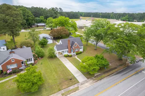 207 E Main St, Micro, NC 27555 photo 6