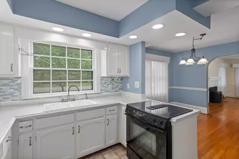 207 E Main St, Micro, NC 27555 photo 15