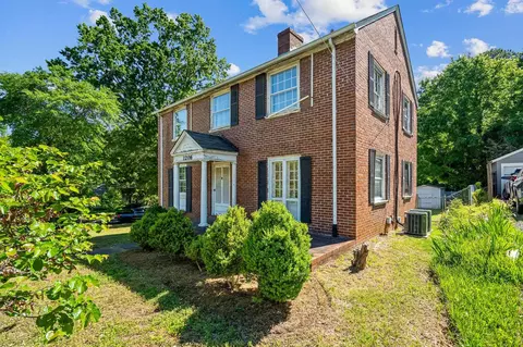 1206 N Gregson St, Durham, NC 27701 photo 33