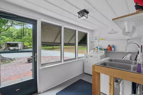 1263 Pointer St, Roxboro, NC 27573 photo 17