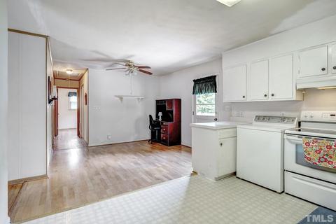 3811 Hamlin Rd, Durham, NC 27704 photo 10