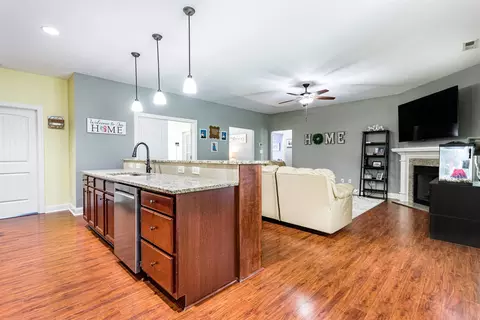 189 Retriever Ct, Garner, NC 27529 photo 8