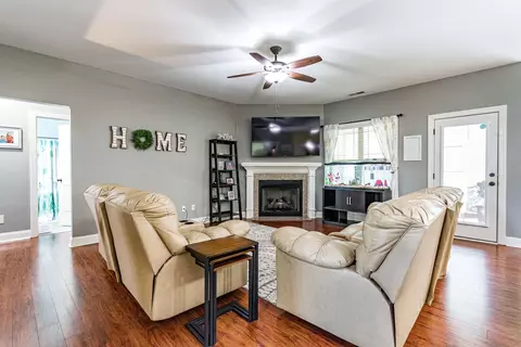 189 Retriever Ct, Garner, NC 27529 photo 4