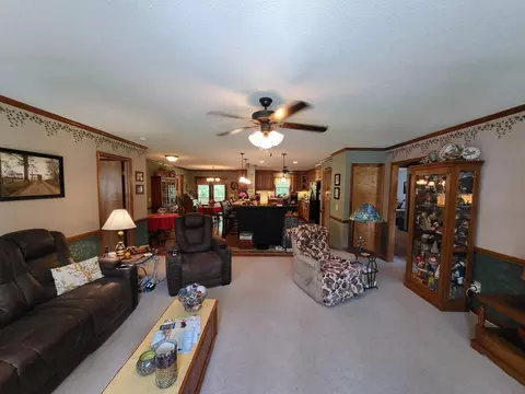 2004 Benttree Dr, Clayton, NC 27520 photo 8