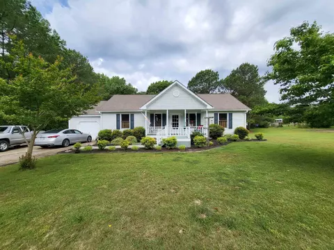 2004 Benttree Dr, Clayton, NC 27520 photo 1
