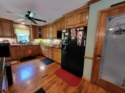 2004 Benttree Dr, Clayton, NC 27520 photo 15