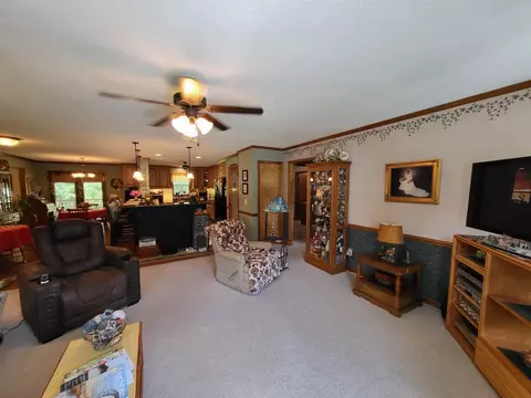 2004 Benttree Dr, Clayton, NC 27520 photo 7