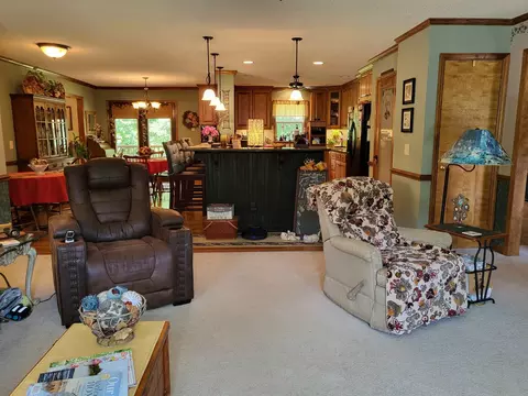 2004 Benttree Dr, Clayton, NC 27520 photo 4